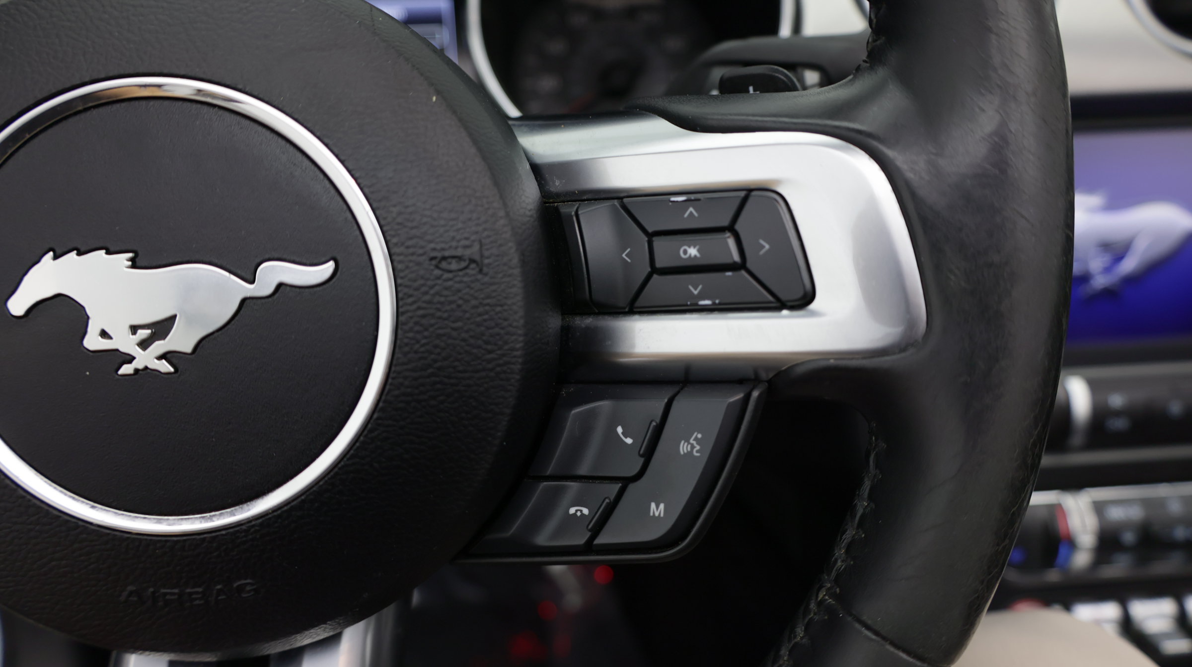 Used 2020 Ford Mustang Premium RWD image 18