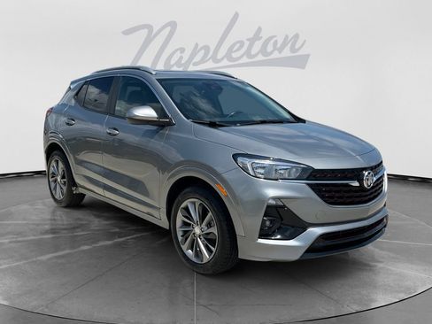 Used 2023 Buick Encore GX Select w/ Experience Buick Package FWD image 3