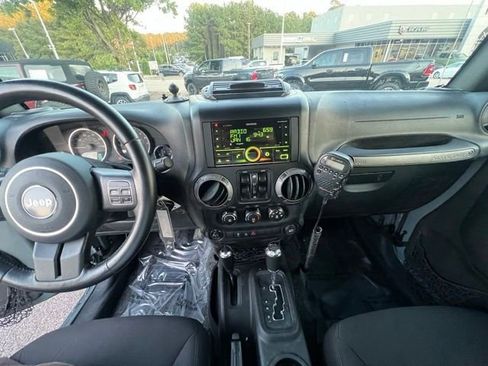 Used 2015 Jeep Wrangler Unlimited Sport w/ Quick Order Package 24S image 22