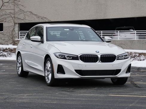 Used 2026 BMW 330i xDrive Sedan w/ Convenience Package AWD/4WD image 1