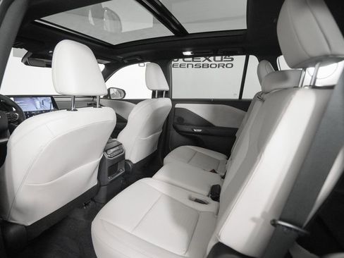 Certified 2025 Lexus TX 350 AWD w/ Technology Package image 13