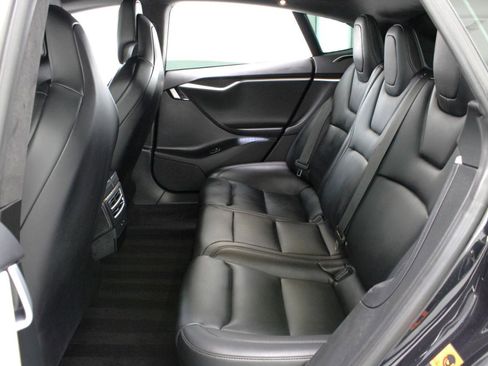 Used 2017 Tesla Model S 75D image 38