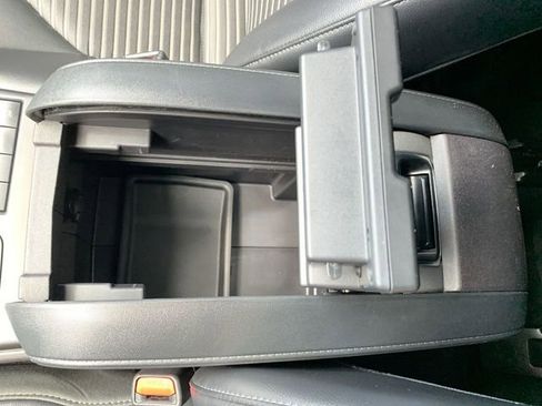 Used 2022 Toyota Highlander XSE image 26