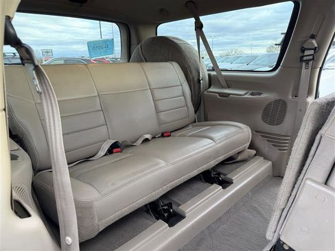 Used 2002 Ford Excursion Limited image 12