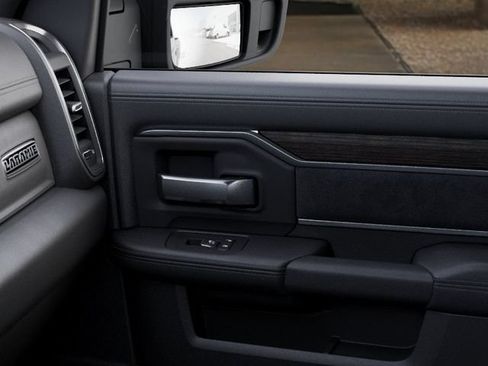 New 2026 RAM 2500 Laramie w/ Night Edition AWD/4WD image 25