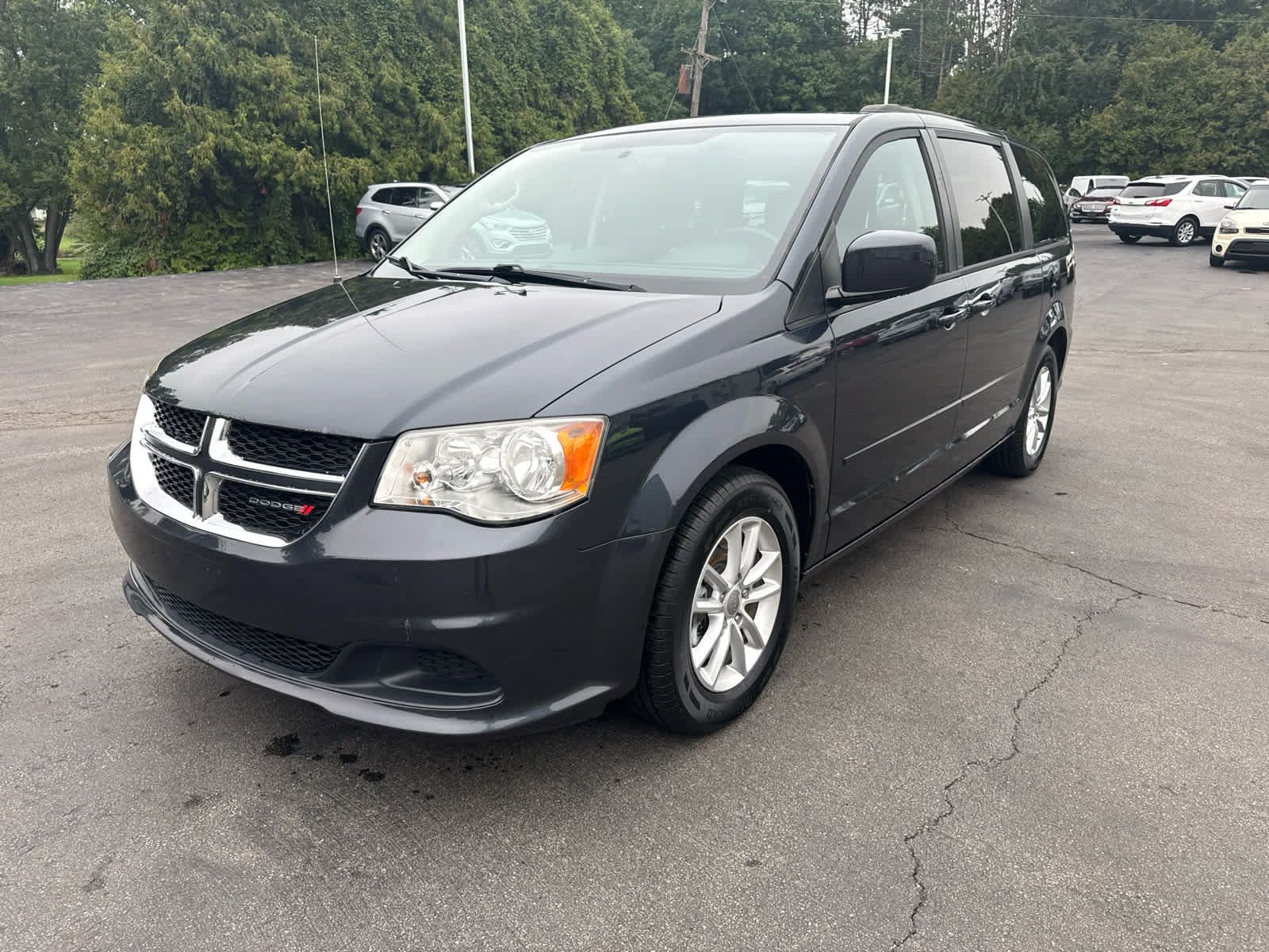 Used 2014 Dodge Grand Caravan SXT FWD image 7
