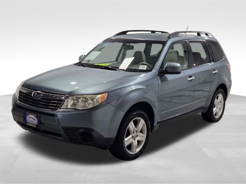 Used 2010 Subaru Forester 2.5X Premium image 16