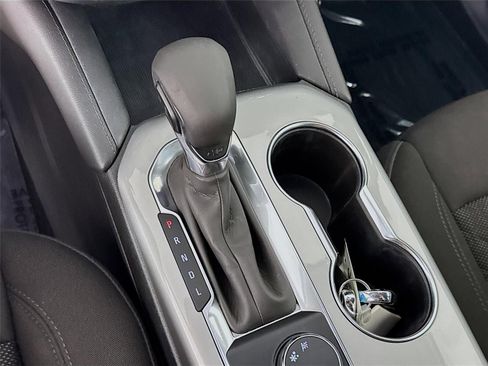 Used 2021 Chevrolet Blazer LT FWD image 17