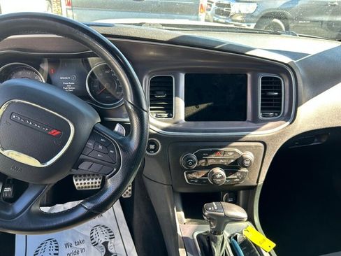 Used 2019 Dodge Charger R/T RWD image 11