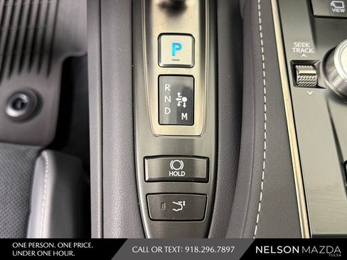 Used 2025 Lexus LC 500 Coupe w/ Dynamic Handling Package RWD image 34