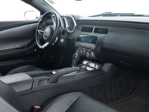 Used 2010 Chevrolet Camaro SS w/ RS Package RWD image 29
