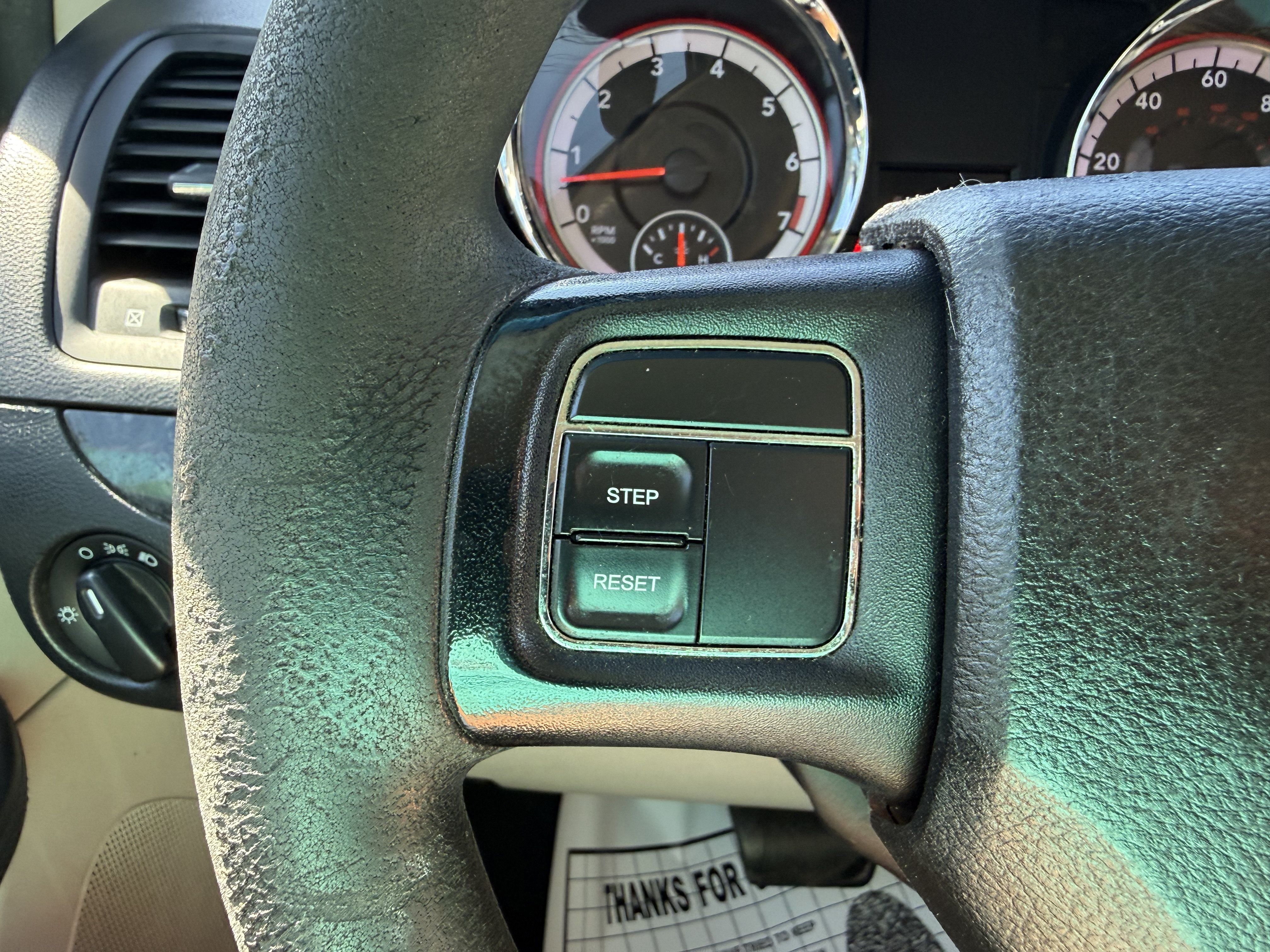 Used 2012 Dodge Grand Caravan SXT FWD image 24