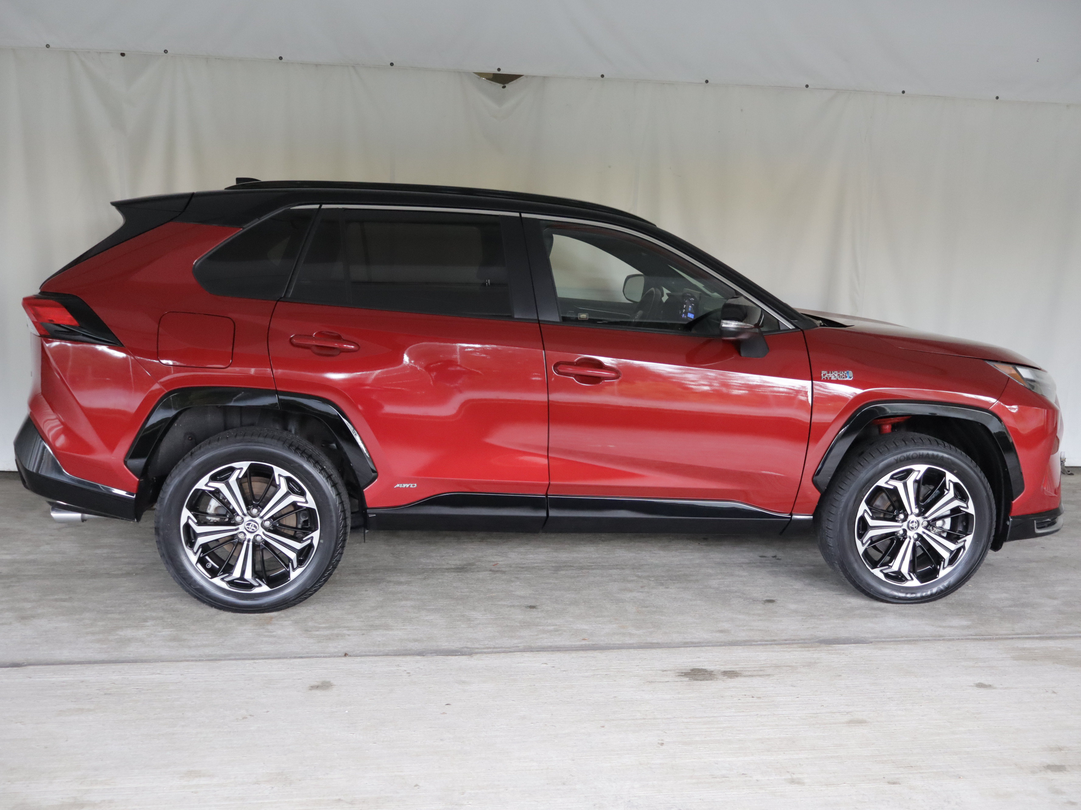 Used 2023 Toyota RAV4 XSE w/ Weather Package AWD/4WD image 6
