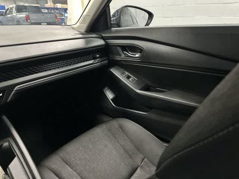 Used 2024 Honda Accord EX image 13