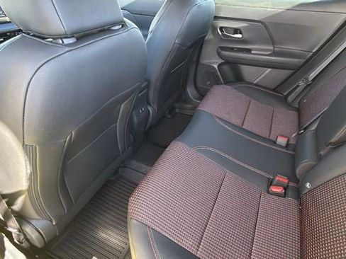 New 2026 Nissan Kicks SR image 24