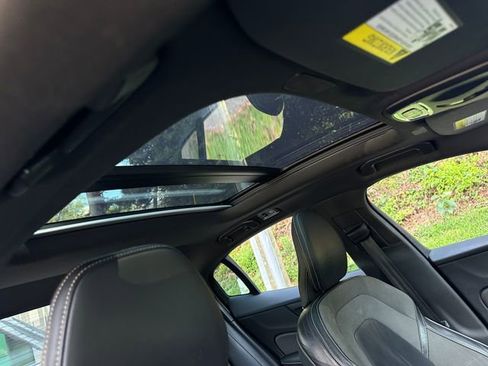 Used 2020 Volvo S60 T5 R-Design image 35