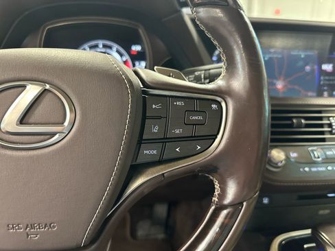 Used 2020 Lexus LS 500 w/ Interior Upgrade Package image 20