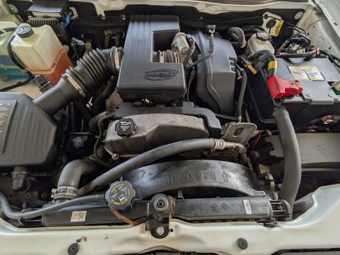 Used 2012 Chevrolet Colorado LT image 19