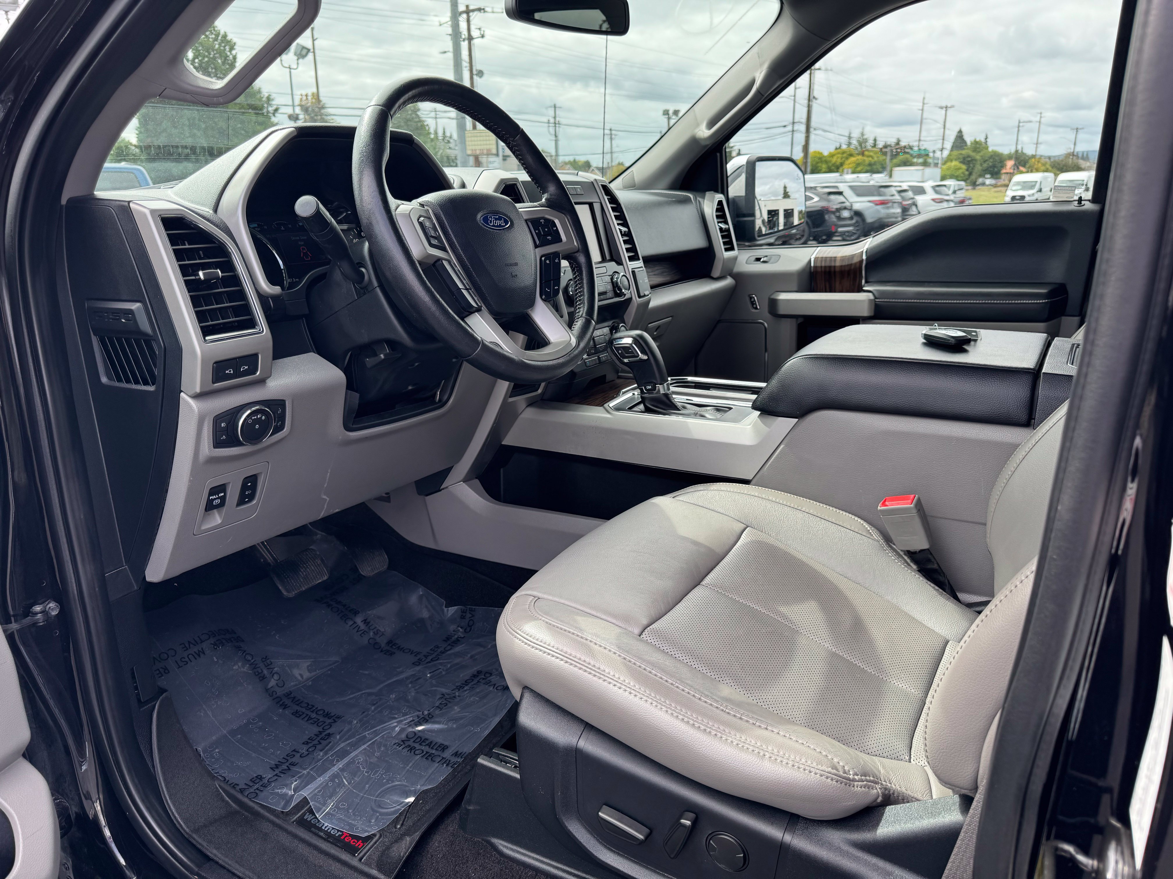 Used 2019 Ford F150 Lariat AWD/4WD image 16
