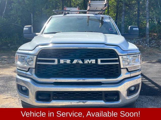 Used 2024 RAM 2500 Tradesman w/ Chrome Appearance Group AWD/4WD image 2