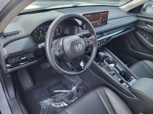 Certified 2024 Honda Accord EX-L image 10