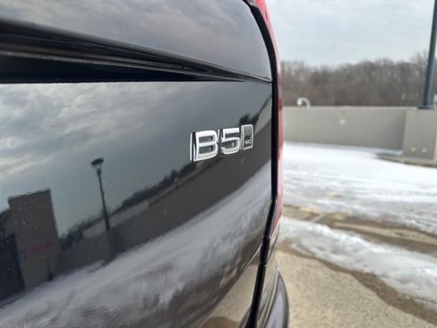 Certified 2025 Volvo XC90 B5 Plus image 40