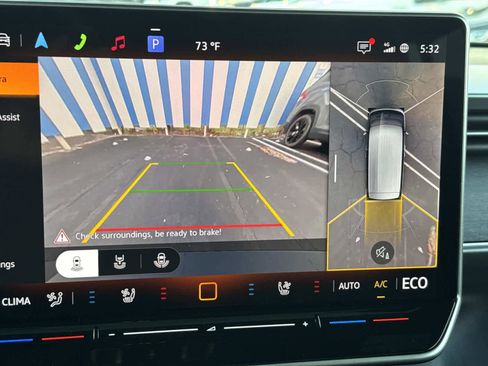 New 2025 Volkswagen ID. Buzz Pro S Plus image 25