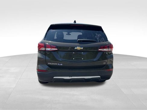 Used 2023 Chevrolet Equinox LT FWD image 4