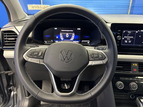 New 2026 Volkswagen Taos S image 13