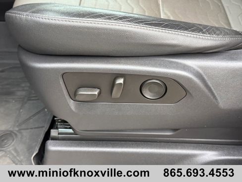 Used 2022 Chevrolet Silverado 1500 ZR2 w/ Technology Package AWD/4WD image 33