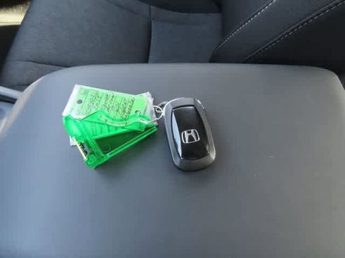 Certified 2025 Honda Accord SE image 25