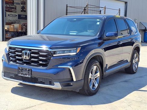 Used 2024 Honda Pilot EX-L image 2