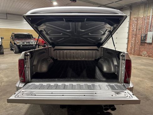 Used 2005 Dodge Ram 1500 Truck 2WD Quad Cab image 39