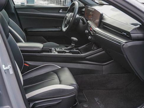 Certified 2025 Kia K5 GT-Line FWD image 13