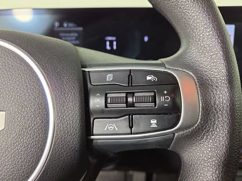 Certified 2026 Kia K5 LXS FWD image 22
