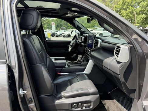 Used 2024 Toyota Sequoia Platinum AWD/4WD image 12