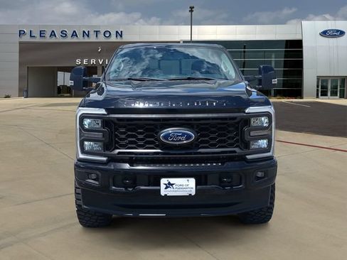 Certified 2023 Ford F250 Lariat w/ Sport Appearance Package AWD/4WD image 8