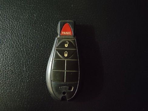 Used 2021 RAM 1500 Tradesman w/ Chrome Plus Package image 32