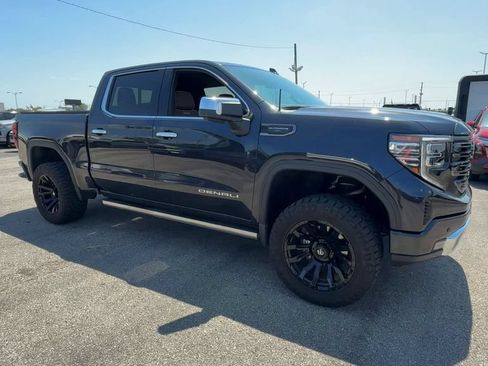Used 2023 GMC Sierra 1500 Denali Ultimate AWD/4WD image 2