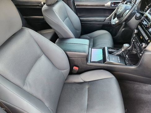 Used 2023 Lexus GX 460 Premium AWD/4WD image 31
