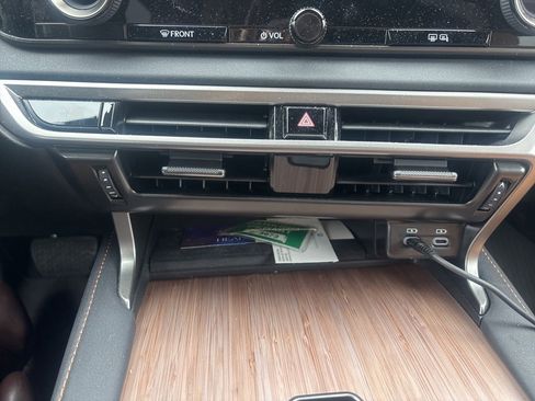 Used 2025 Lexus RX 350 Premium w/ Convenience Package image 16