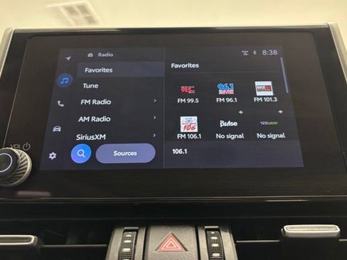 Used 2024 Toyota RAV4 XLE Premium image 27