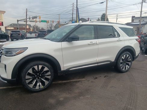 New 2026 Ford Explorer Platinum w/ LUX Leather Package image 7