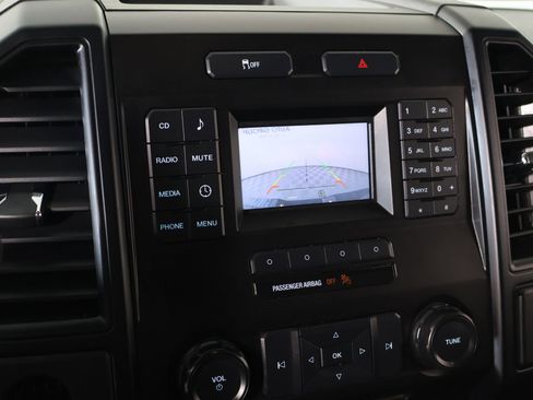 Used 2016 Ford F150 XL w/ Equipment Group 101A Mid RWD image 5