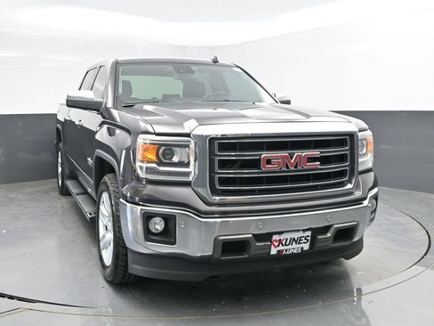 Used 2014 GMC Sierra 1500 SLT RWD image 2