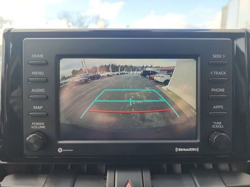 Certified 2022 Toyota RAV4 LE image 17