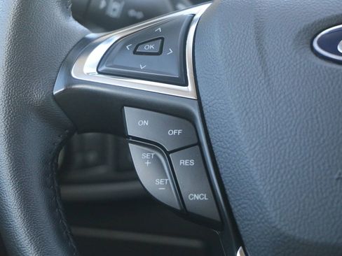 Certified 2024 Ford Edge SEL w/ Convenience Package AWD/4WD image 17