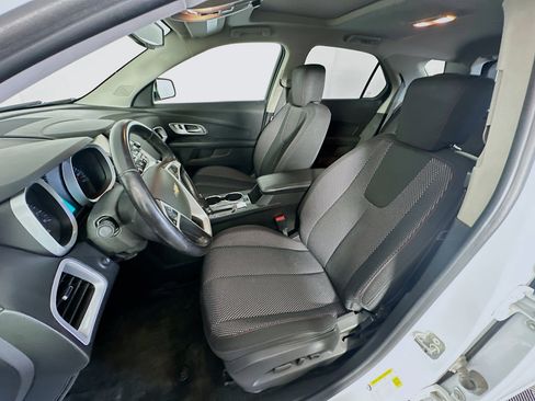 Used 2017 Chevrolet Equinox LT w/ Convenience Package FWD image 13