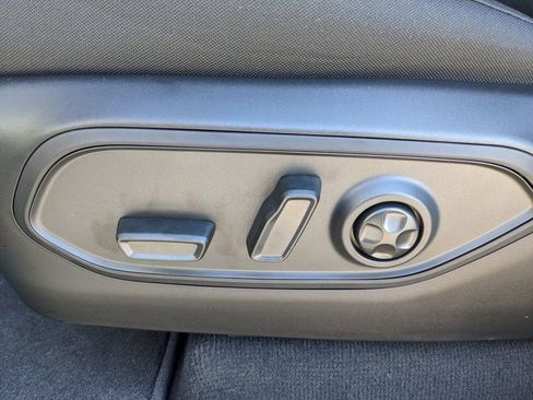 New 2025 Jeep Grand Cherokee Laredo image 44