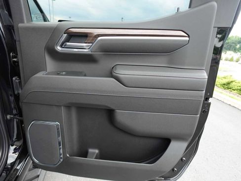 New 2025 Chevrolet Silverado 1500 LT Trail Boss AWD/4WD image 29